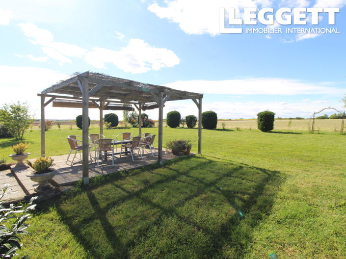 Image No.3-5 Bed House for sale