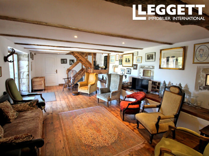 Image No.6-5 Bed House for sale
