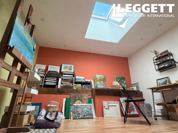 Image No.7-4 Bed House for sale
