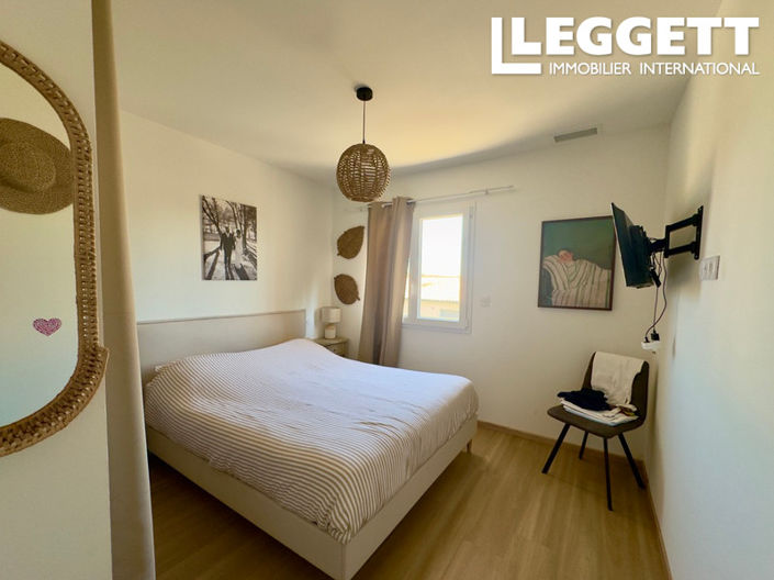 Image No.7-3 Bed House for sale
