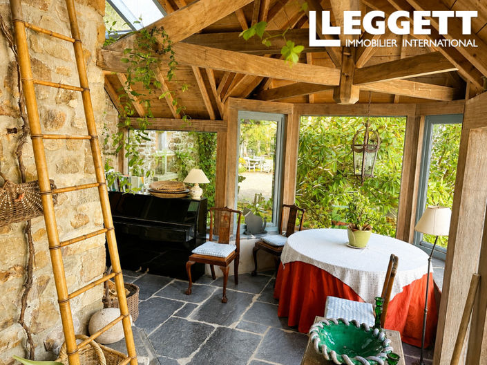Image No.10-7 Bed House for sale