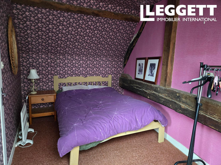 Image No.10-5 Bed House for sale