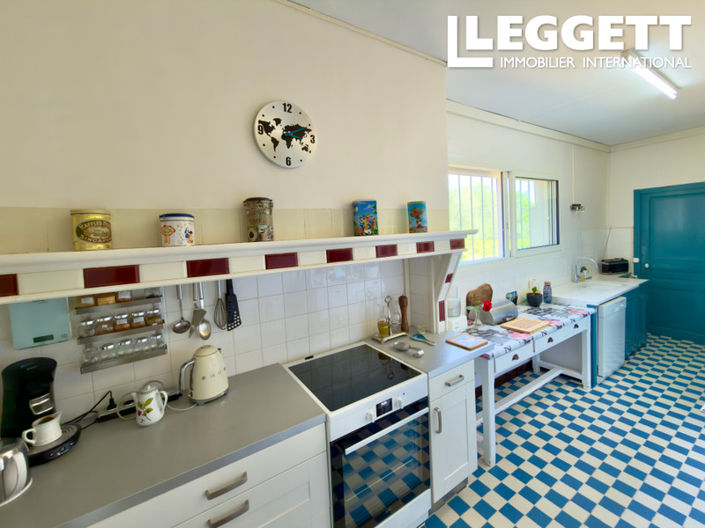 Image No.5-7 Bed House for sale