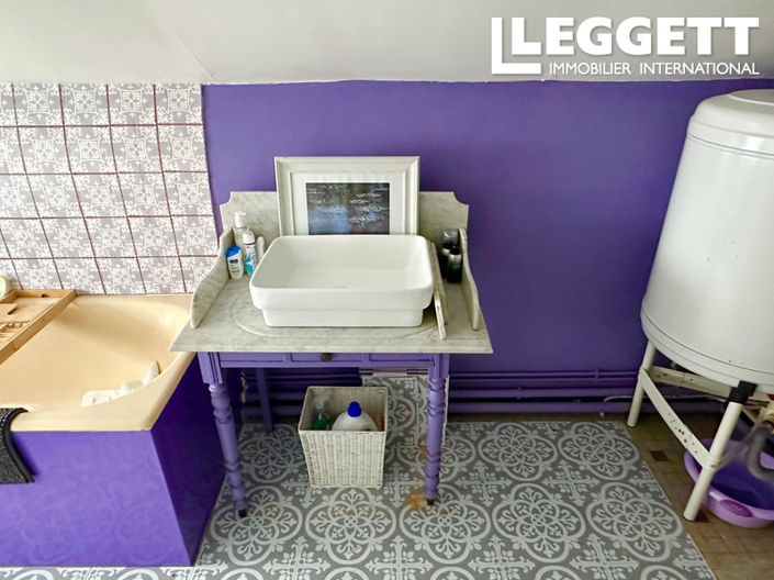 Image No.9-1 Bed House for sale