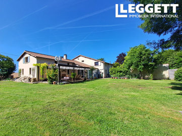 1 - Chef-Boutonne, Maison