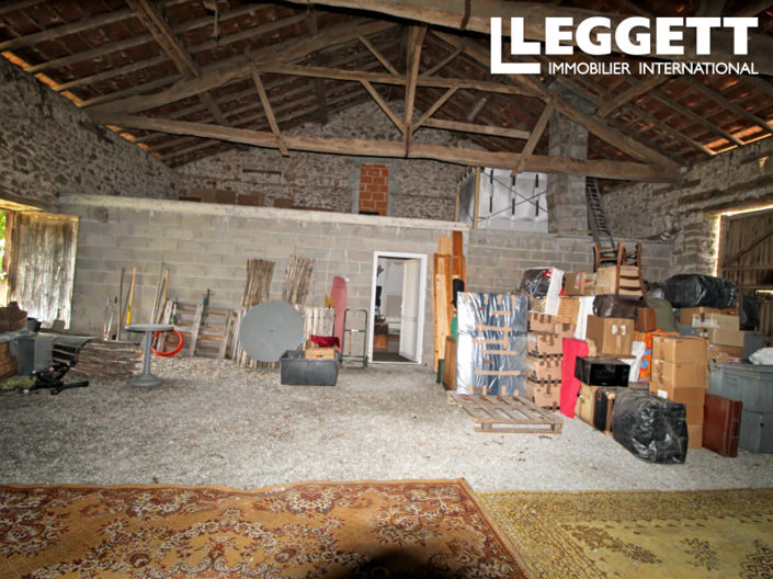 Image No.10-4 Bed House for sale