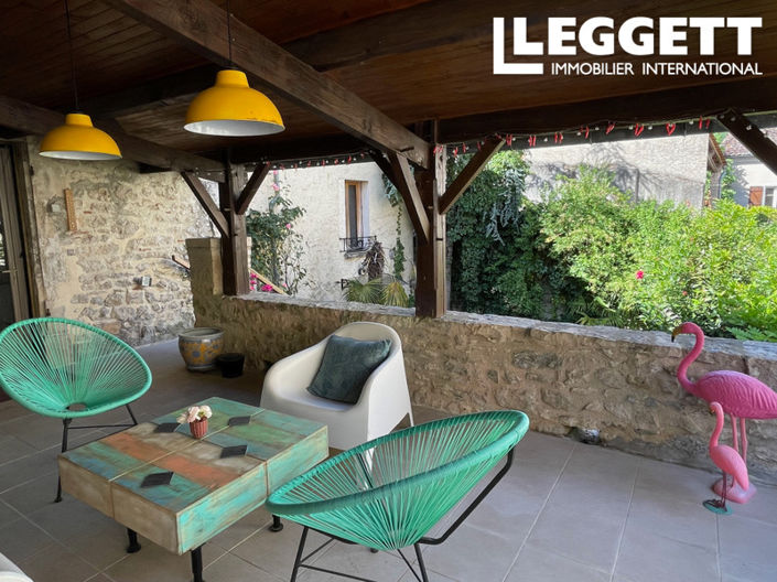 Image No.10-3 Bed House for sale