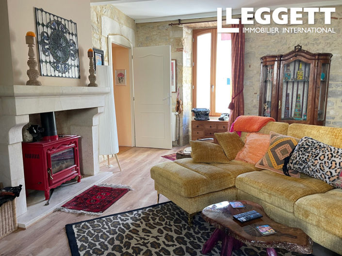 Image No.6-3 Bed House for sale