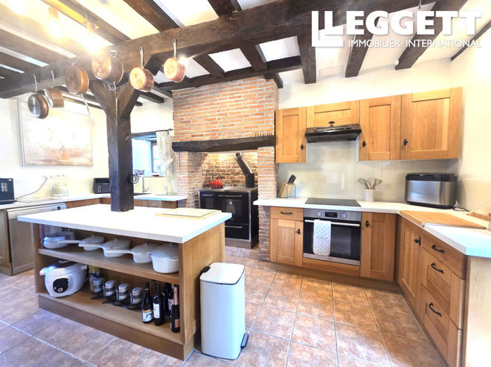 Image No.4-5 Bed House for sale