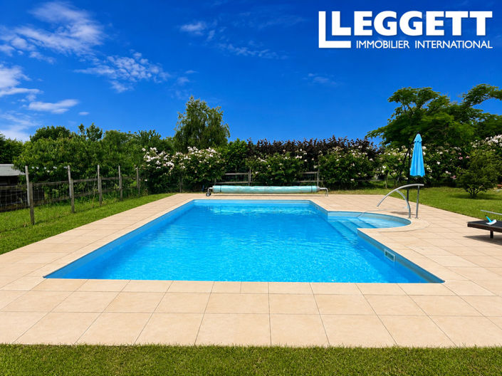 Image No.2-4 Bed House for sale