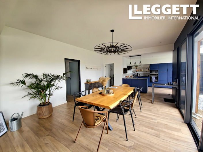 Image No.3-2 Bed House for sale
