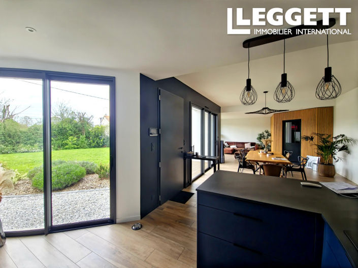 Image No.4-2 Bed House for sale