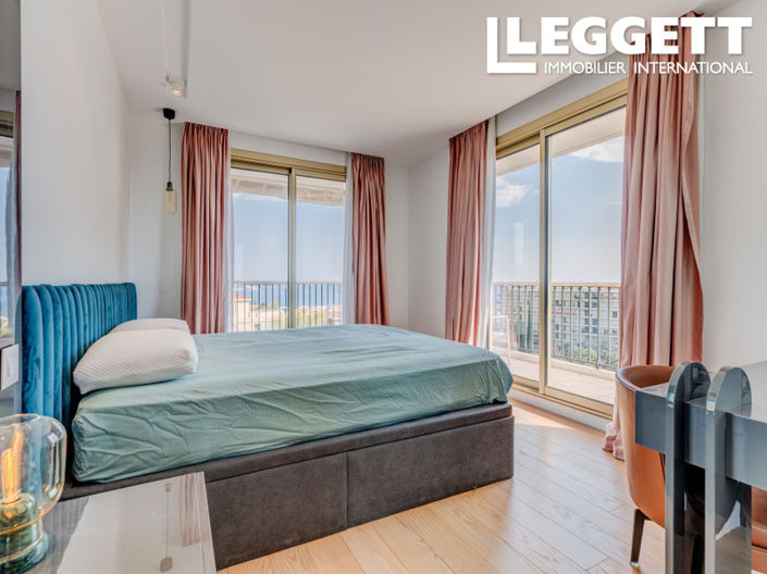 Image No.4-3 Bed Apartment for sale