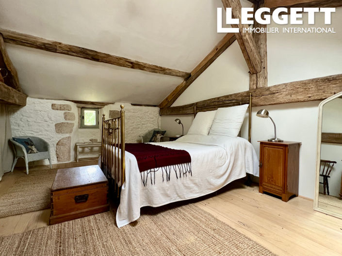 Image No.9-3 Bed House for sale