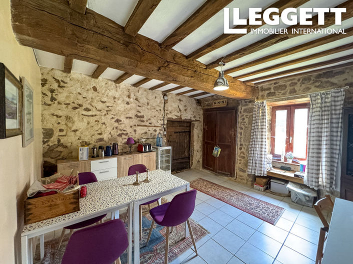 Image No.7-6 Bed House for sale