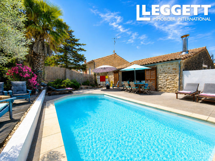 Image No.2-4 Bed House for sale