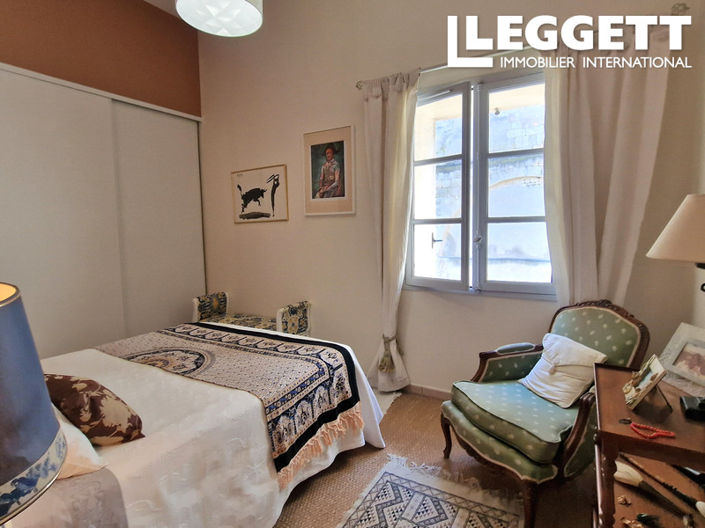 Image No.6-3 Bed Apartment for sale