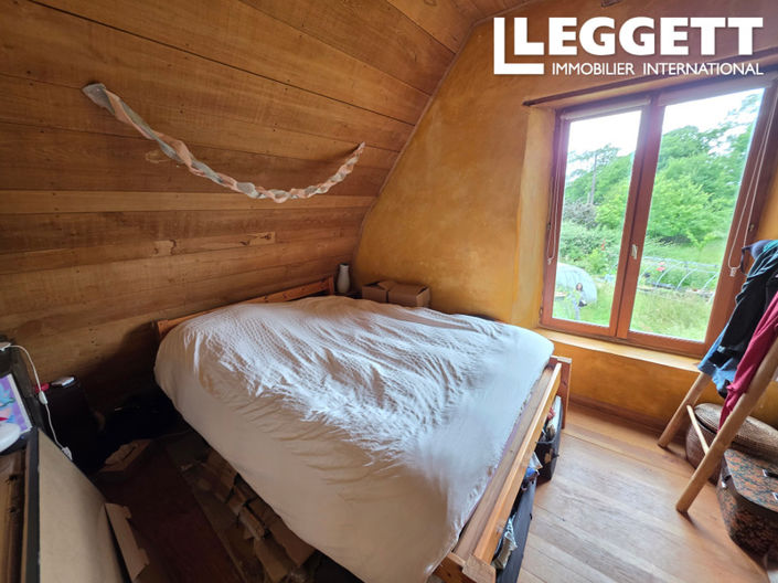 Image No.7-4 Bed House for sale