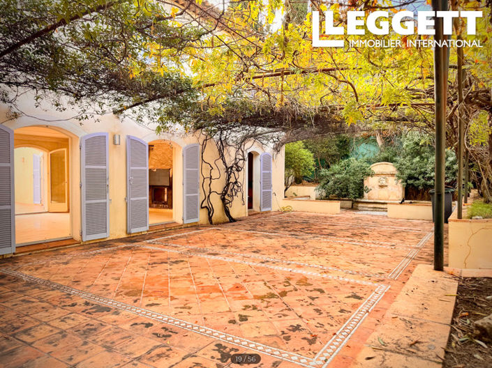 Image No.9-6 Bed House for sale