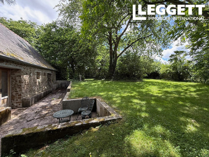 Image No.10-6 Bed House for sale