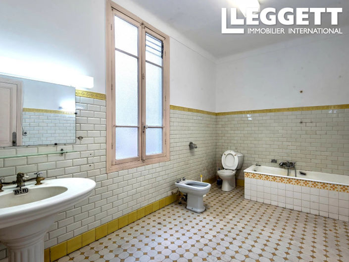 Image No.10-4 Bed Apartment for sale