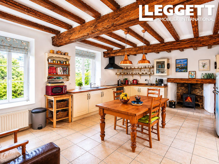 Image No.3-3 Bed House for sale