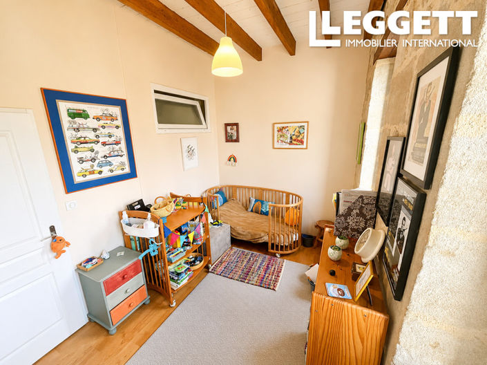 Image No.7-2 Bed House for sale