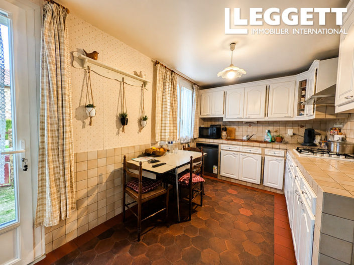Image No.5-5 Bed House for sale