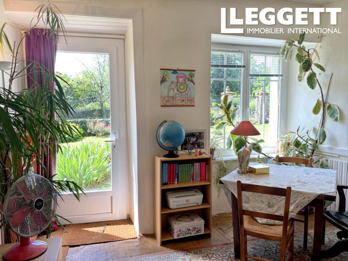 Image No.6-4 Bed House for sale