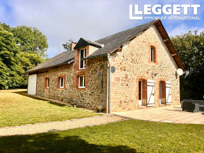Image No.8-9 Bed House for sale