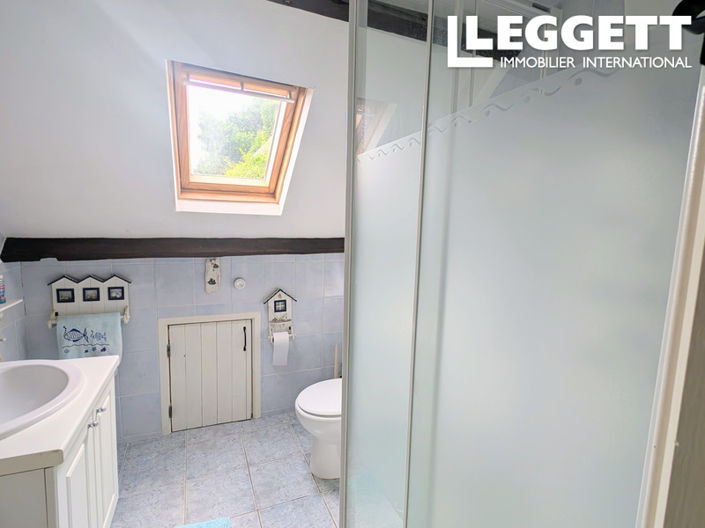 Image No.9-3 Bed House for sale