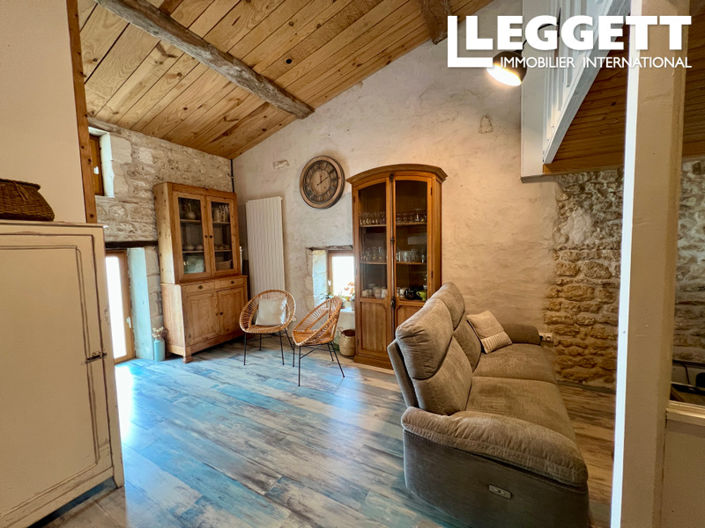 Image No.9-5 Bed House for sale