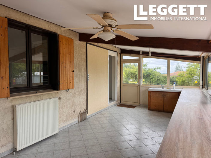 Image No.8-4 Bed House for sale