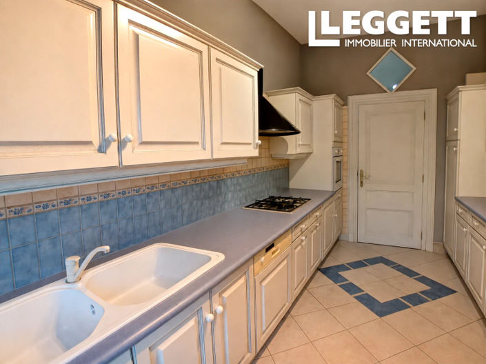Image No.5-4 Bed House for sale