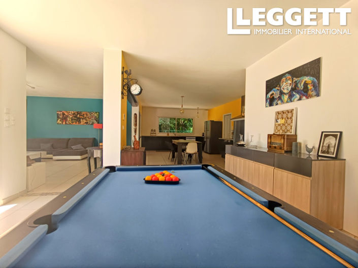 Image No.4-4 Bed House for sale