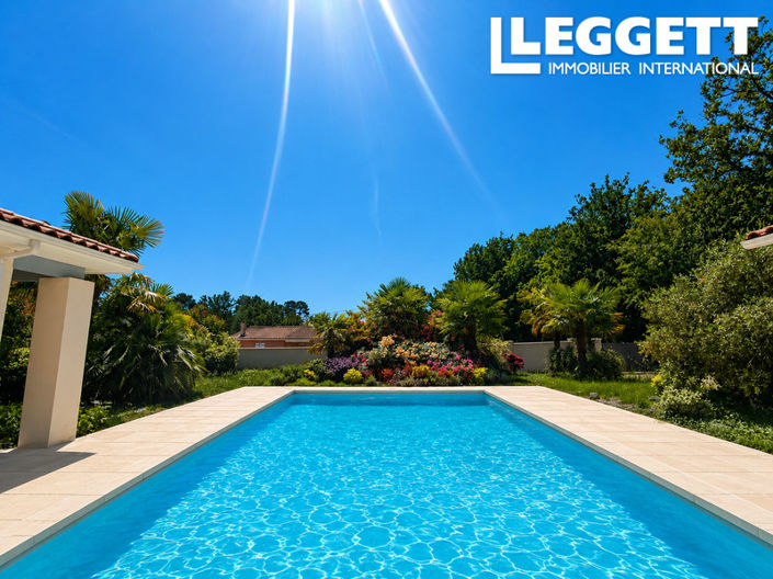 Image No.9-4 Bed House for sale