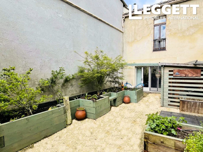 Image No.8-3 Bed House for sale