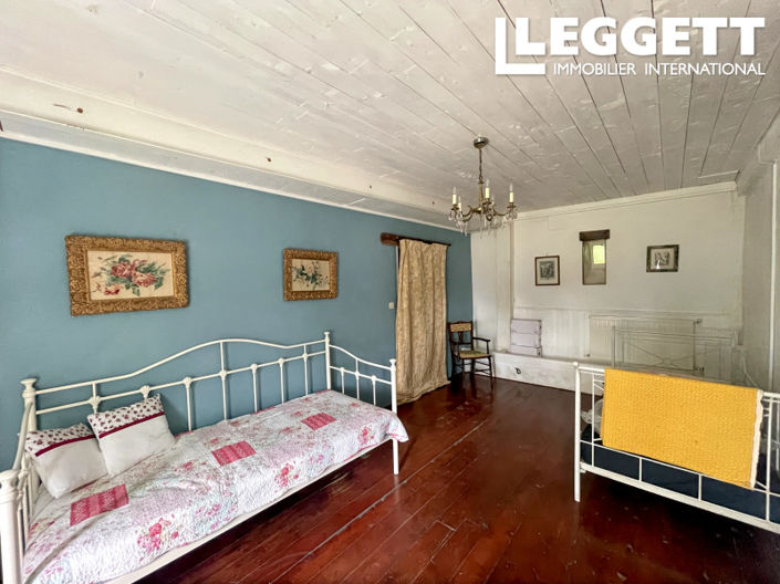Image No.7-4 Bed House for sale