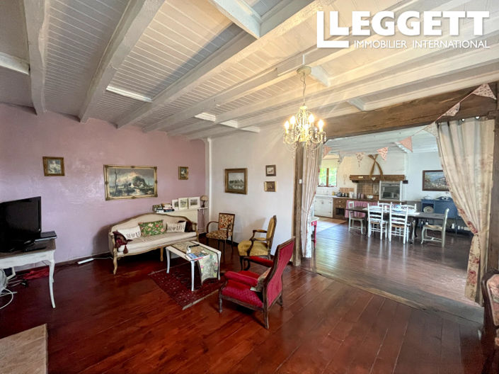 Image No.9-4 Bed House for sale