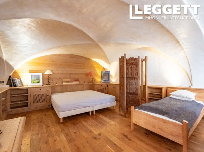 Image No.4-Apartment for sale