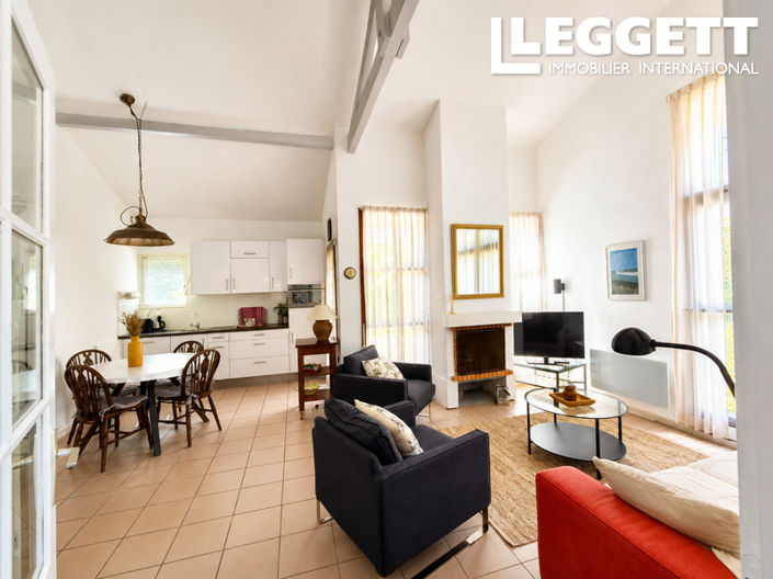 Image No.2-2 Bed House for sale