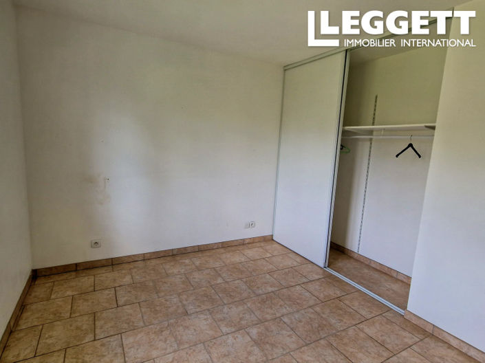 Image No.6-3 Bed House for sale