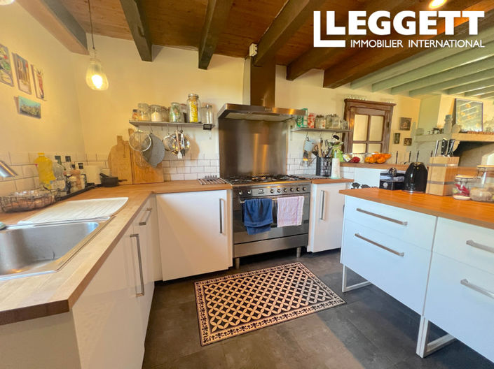 Image No.5-5 Bed House for sale