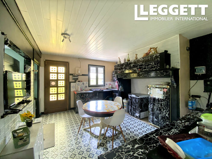 Image No.3-2 Bed House for sale