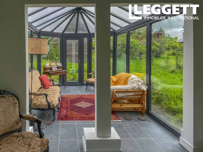 Image No.3-4 Bed House for sale