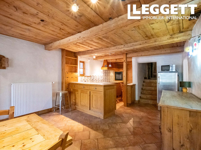 Image No.10-3 Bed Apartment for sale