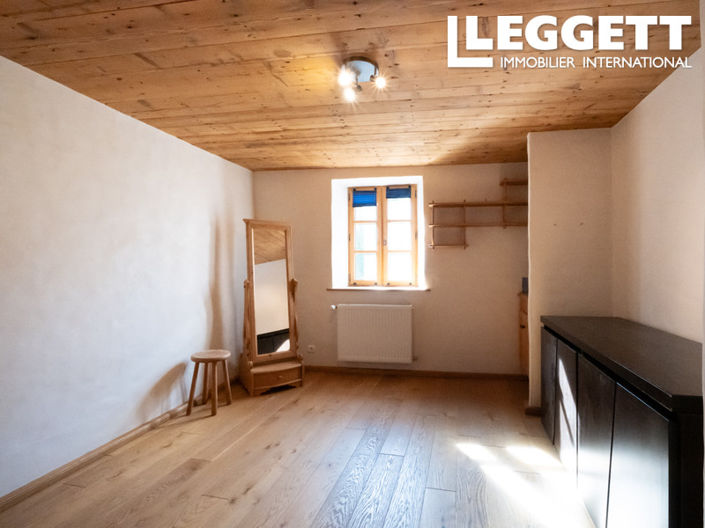 Image No.8-3 Bed Apartment for sale