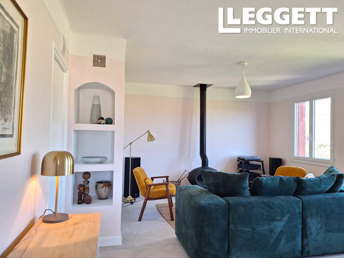 Image No.2-2 Bed House for sale