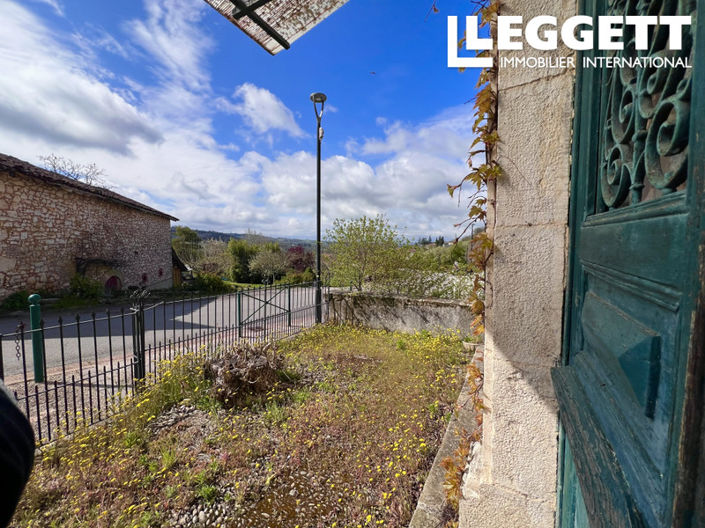 Image No.10-8 Bed House for sale