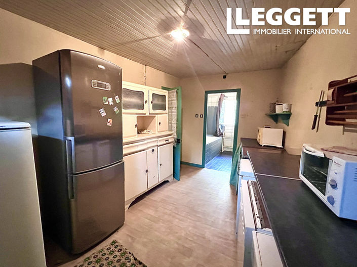Image No.3-8 Bed House for sale